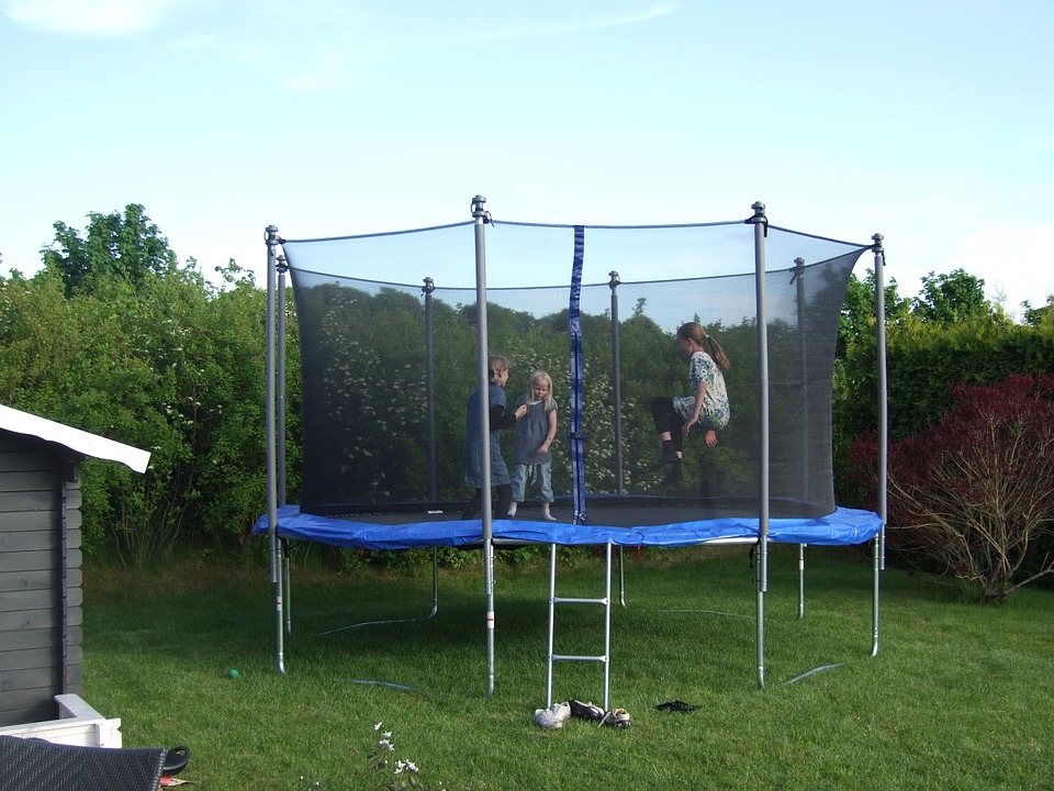 trampoline-de-jardin